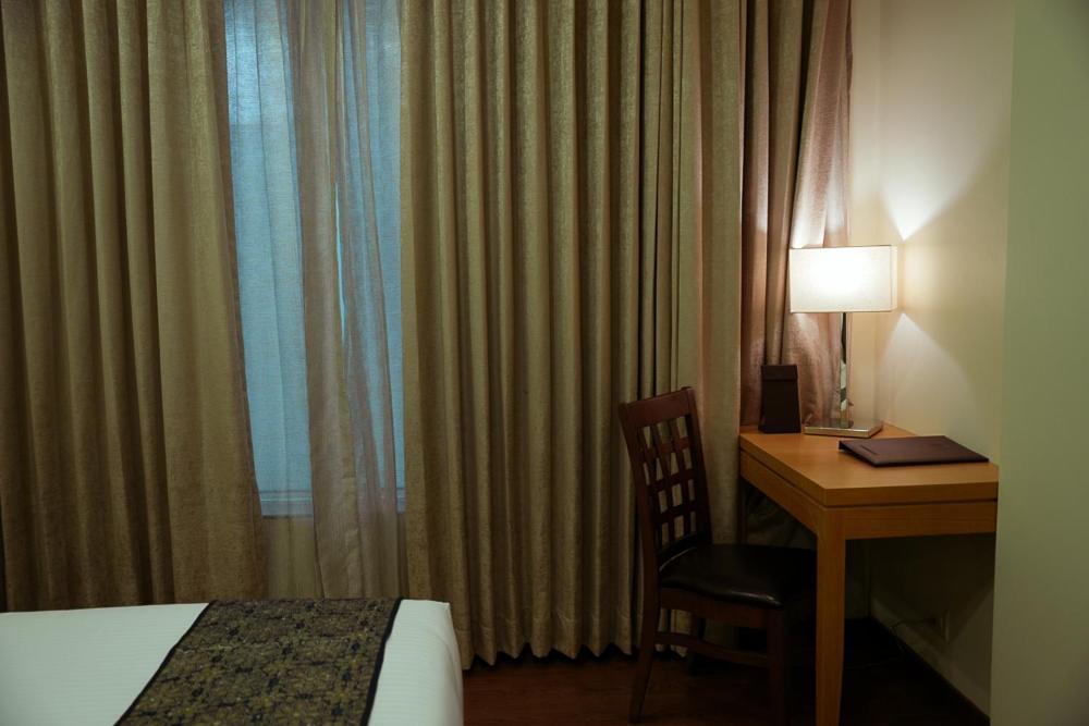 Ramee The Srinivas Palace ブジ エクステリア 写真